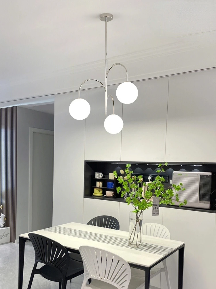 Dining room chandeliers, antique Bauhaus, simple master bedroom, cloakroom, study room, decorative lamps