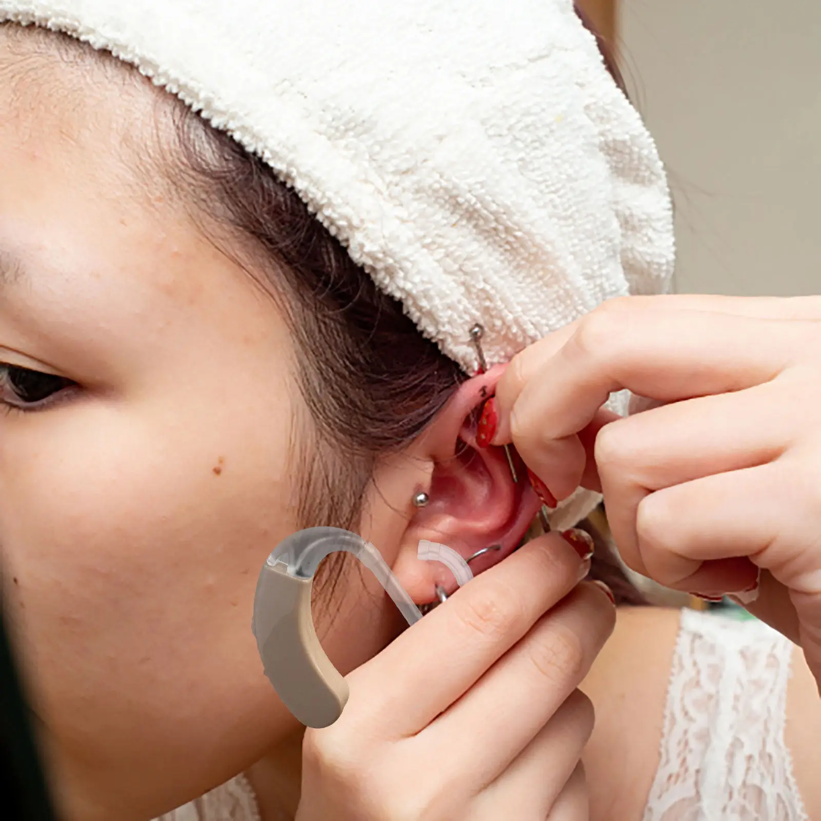 

4 шт. аксессуаров для слуховых аппаратов: сменные ушные крючки, быстросъемные соединители трубок, запасные части для BTE-слуховых аппаратов, для самостоятельного ремонта