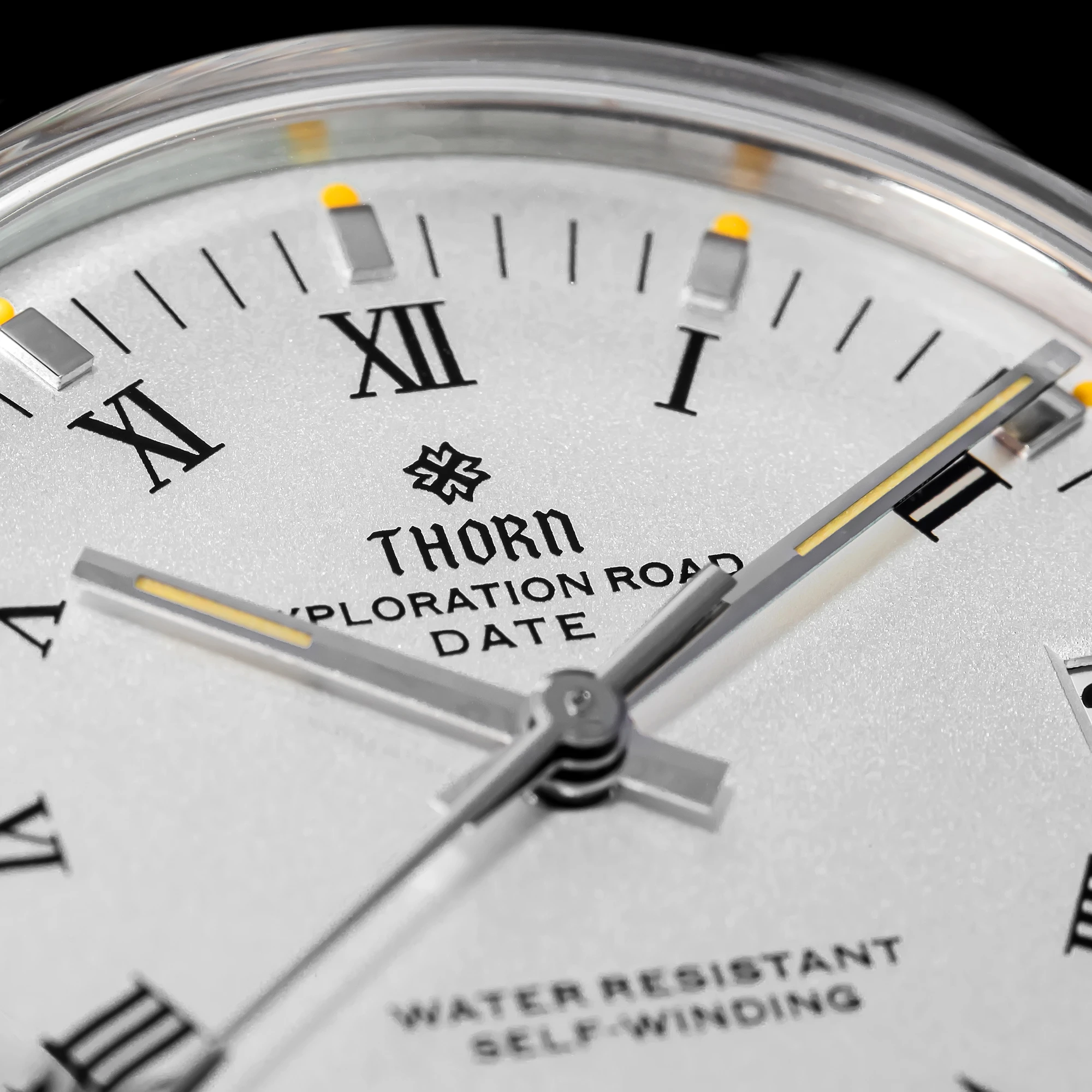 [T004] تحية ثورن للساعة الصغيرة العتيقة من العصر الذهبي مع حركة 34 ملم باكلي ثلاثة عشر شوط للزوجين PT5000