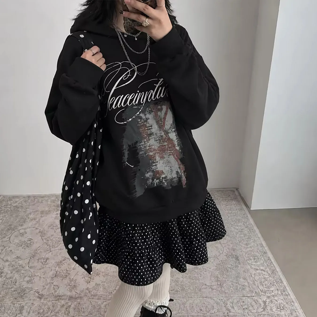 2026 Autumn and Winter Season New Fuzzy Portrait Print Hooded Sweatshirt Retro Loose Casual Pullover Top