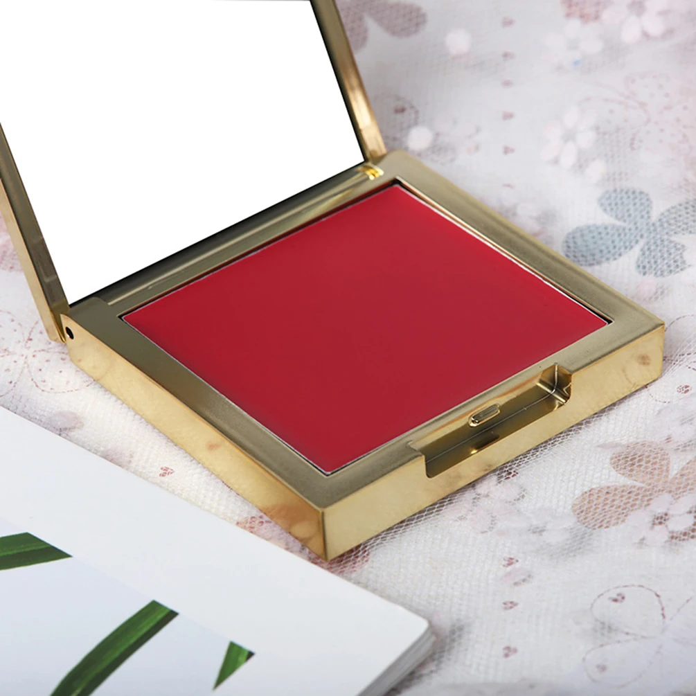 ครีมบลัชออน 6 สีโลโก้ที่กําหนดเอง Gold Square Tube ยาวนานกันน้ําธรรมชาติฉลากส่วนตัวแต่งหน้าขายส่งโหดร้ายฟรี