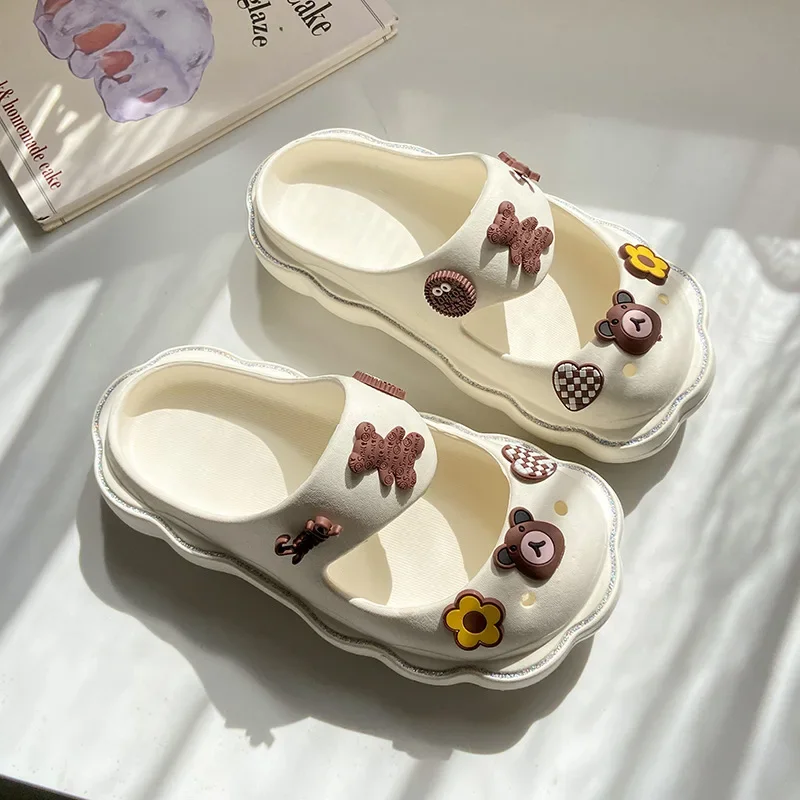 

Thick Soled Women's EVA Hole Shoes Summer Style Cushioned Step DIY Cartoon Non Slip Sandals Universal for Nurses and Beach