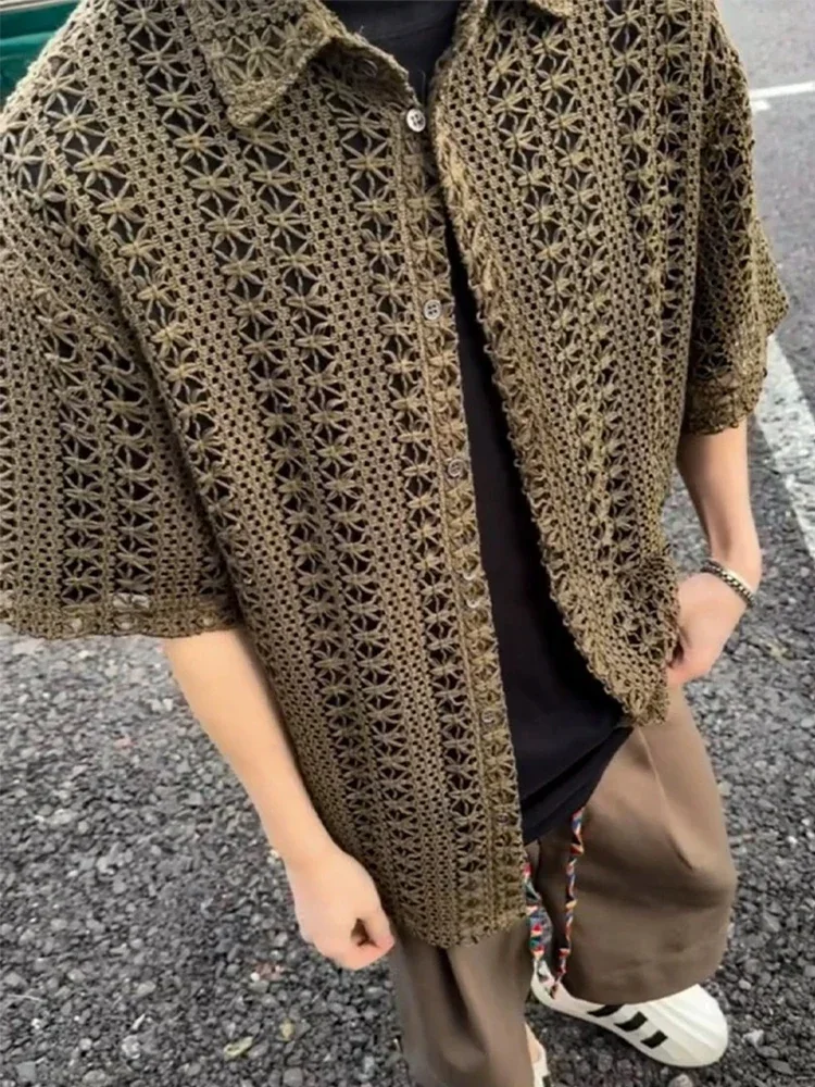 Vintage y2k camisa de malha masculina moda meia manga oco para fora ver através de malha cardigans masculino topos verão casual camisas de tricô