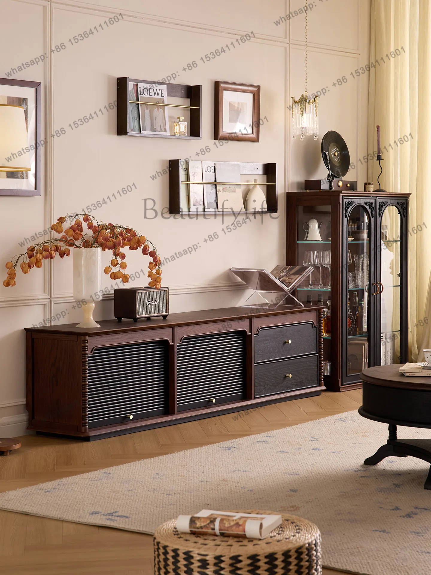 LD French vintage solid wood TV cabinet, living room two-tone color-block louver storage cabinet