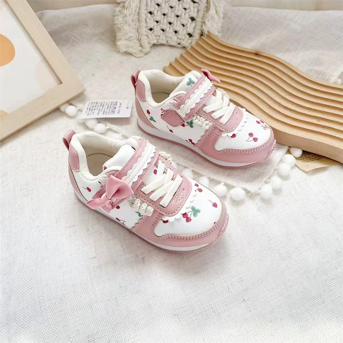 أحذية كاجوال للأطفال أحذية رياضية من جلد البولي يوريثان أحذية ربيعية مطبوعة برسوم كارتونية للأولاد أحذية مضادة للانزلاق فيلكرو وردي مقاس 15 سم - 18 سم #1