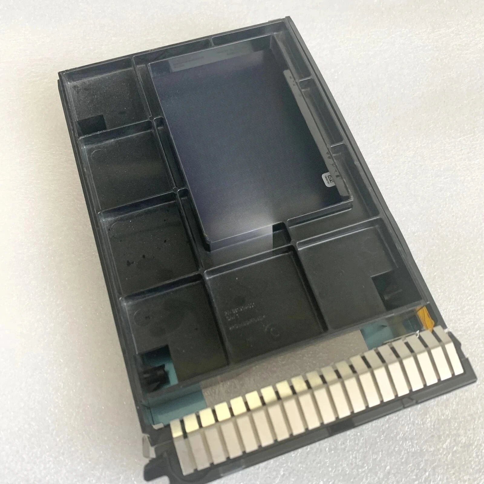 

VK000480GWJPE 877013-002 SSDSC2KB480G7P 878847 Б/у