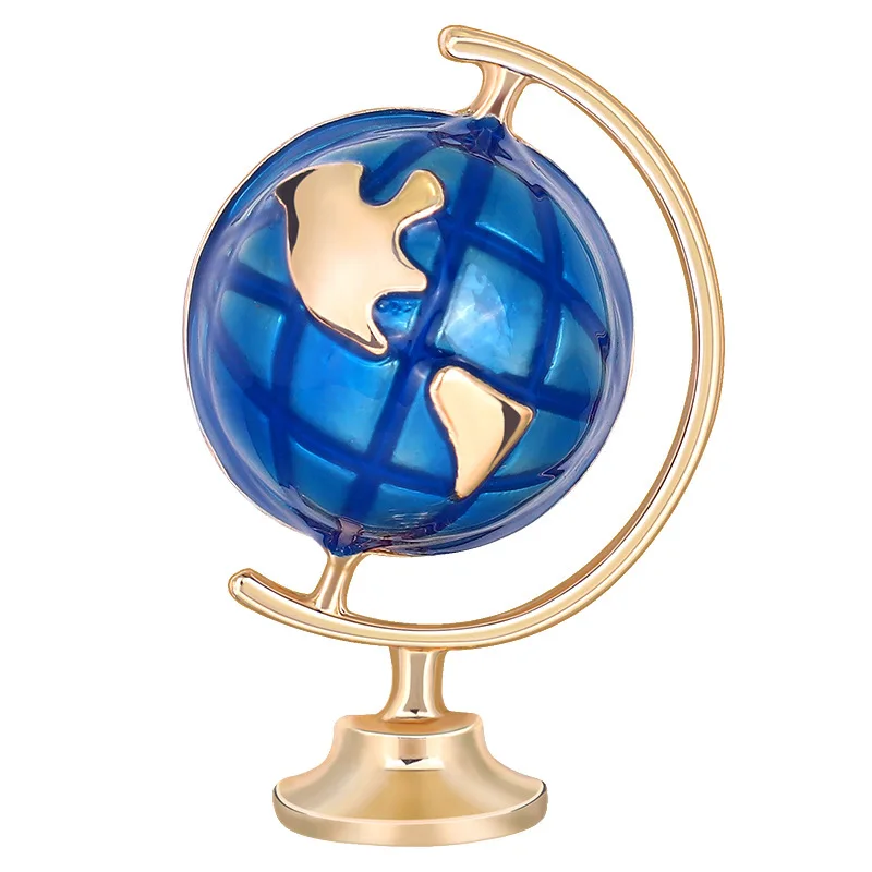 Trendy Enamel Globe Earth Ball Brooches for Women Creative Casual Metal Astronaut Brooch Pins Elegant Female Jewelry Gifts