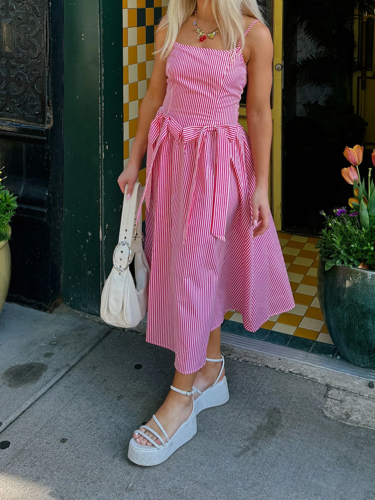 Vestido largo con estampado floral para mujer, vestido de playa bohemio sin mangas con cuello en V, vestido largo fluido con bolsillos