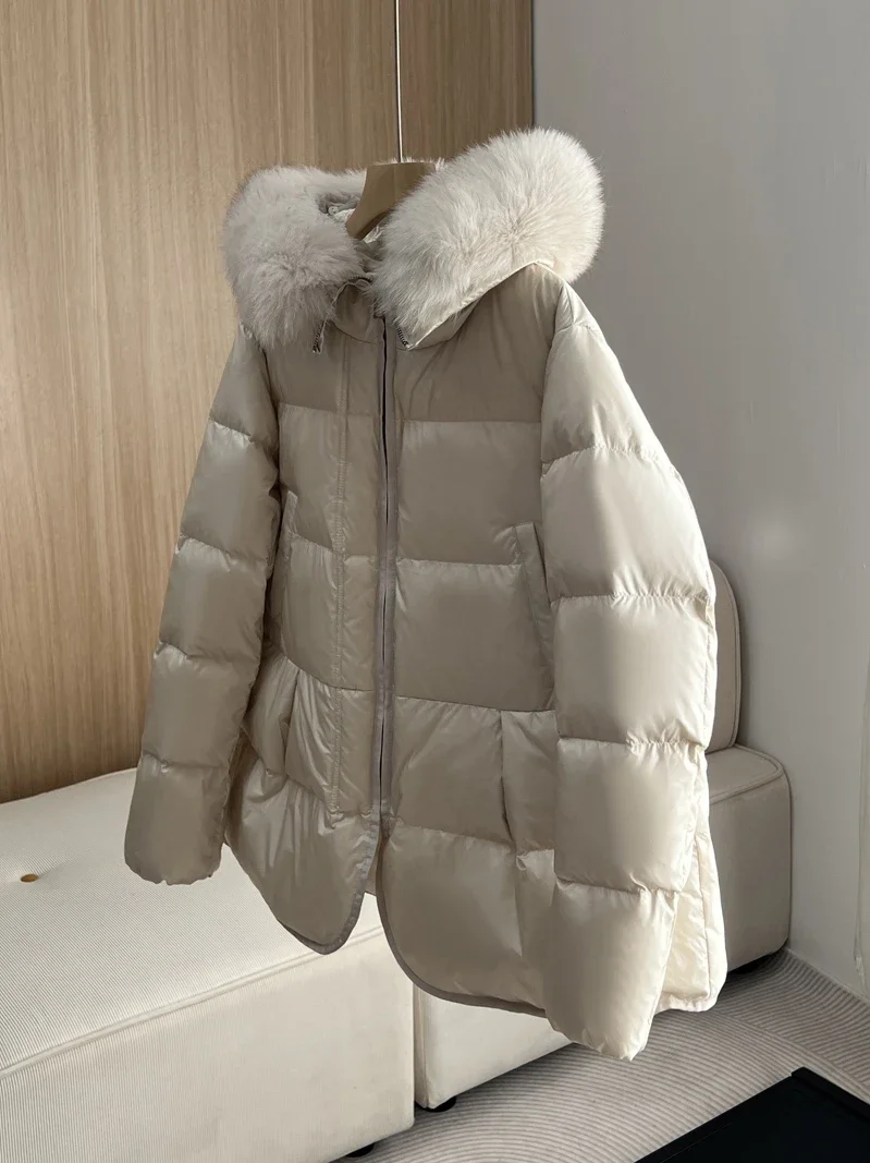 Lagabogy 2024 Women Winter Puffer Jacket Natural Real Fox Fur Female 90% White Duck Down Coat Short Hooded A-Shaped Cape Outwear