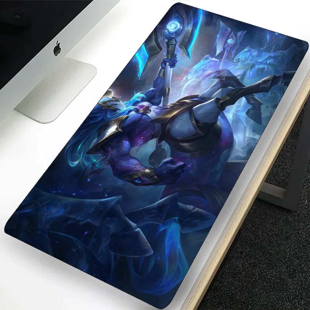 League of Legends Hecarim Large Gaming Mouse Pad Computer Mousepad PC Gamer Laptop Mouse Mat XXL Office Keyboard Mat Desk Pad