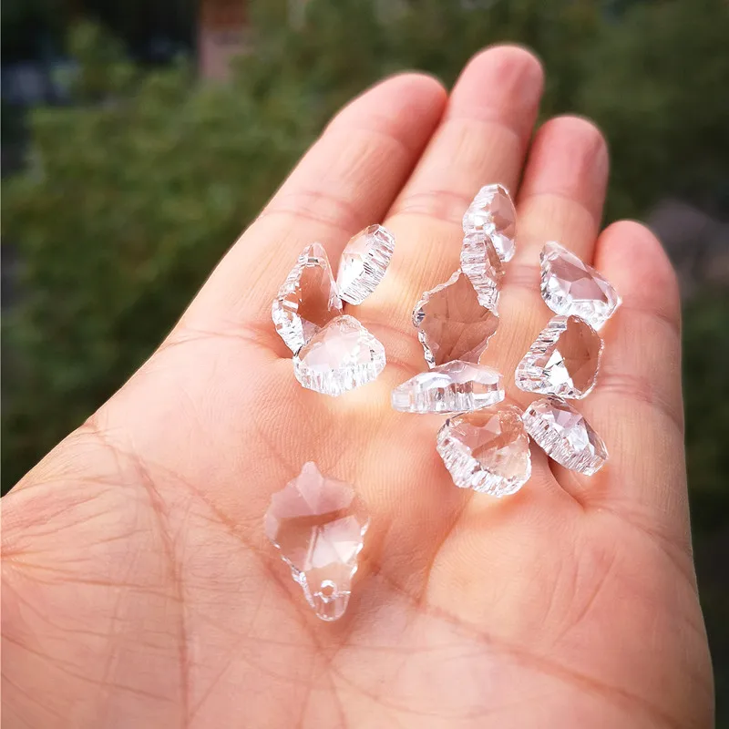 Top Quality 50pcs 16mm Clear Crystal Maple Leaf Drops Glass Ornament Christmas Tree Decor DIY Suncatcher Pendants Jewelry Making