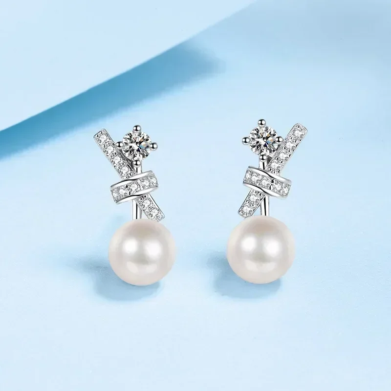 Temperament Platinum Pt950 Stud Earrings, 8mm Freshwater Pearl Blinking 0.72ct Moissanite Cross Earrings Wedding Jewelry