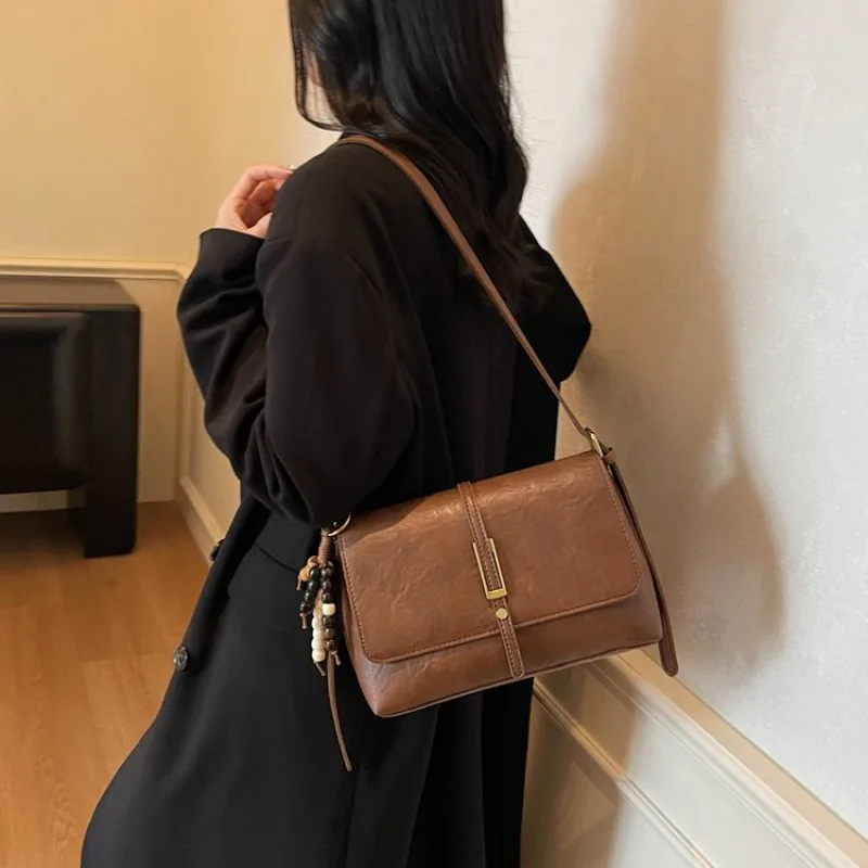 

Women Stylish Leather Tote Bag Luxury Designer Diaper Bag Elegant Large Capacity Crossbody Messenger Handbag Classic