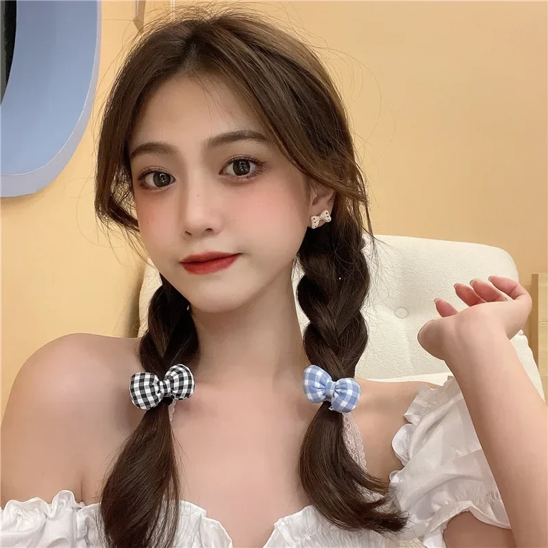 أقراط صغيرة لطيفة على شكل فيونكة للنساء والفتيات أقراط معدنية حلوة كورية لحفلات الزفاف مجوهرات عصرية هدية بالجملة