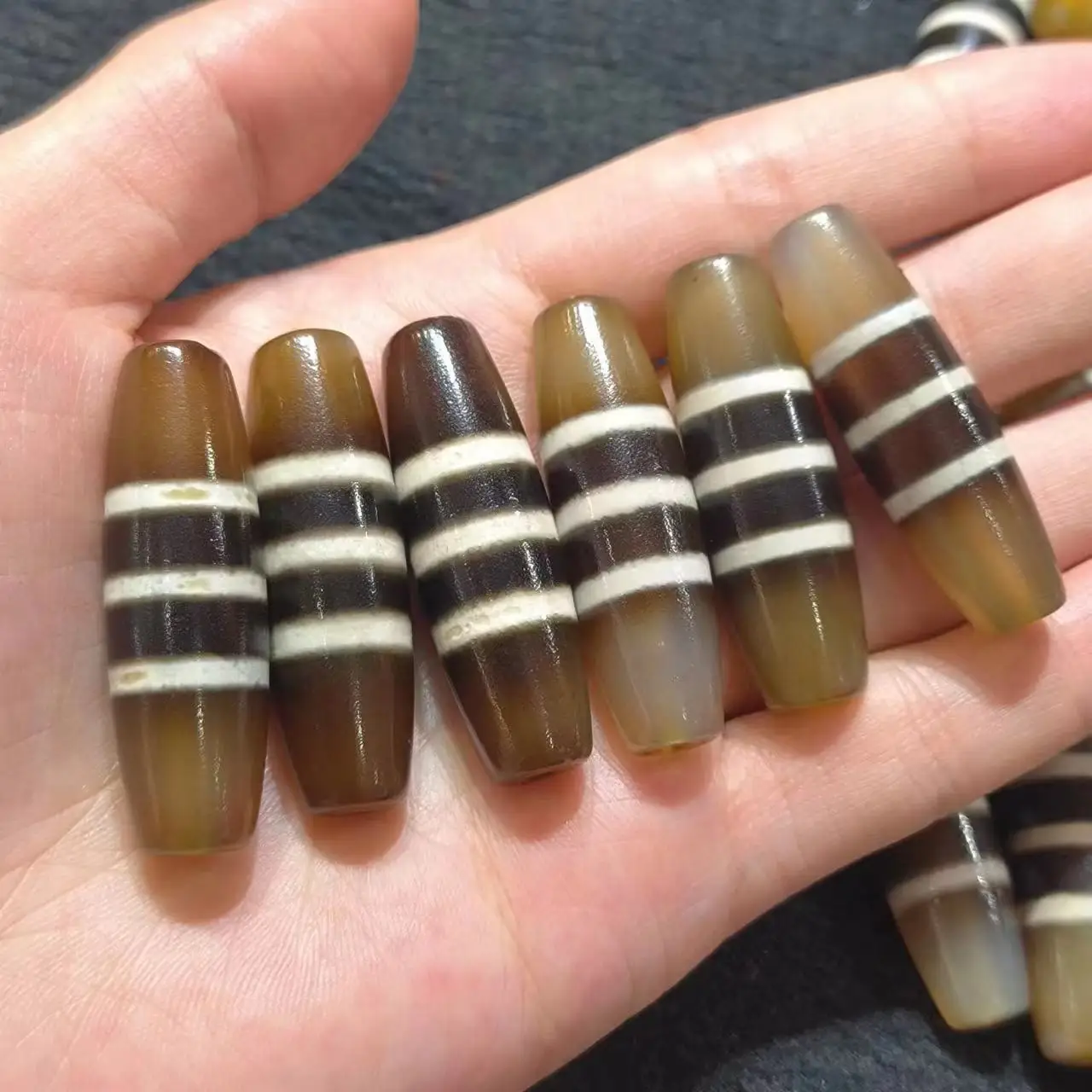 1pcs/lot Natural old agate three-color thread beads brown Weathering lines Accessories jewelry Rare breeds amulet archaic diy