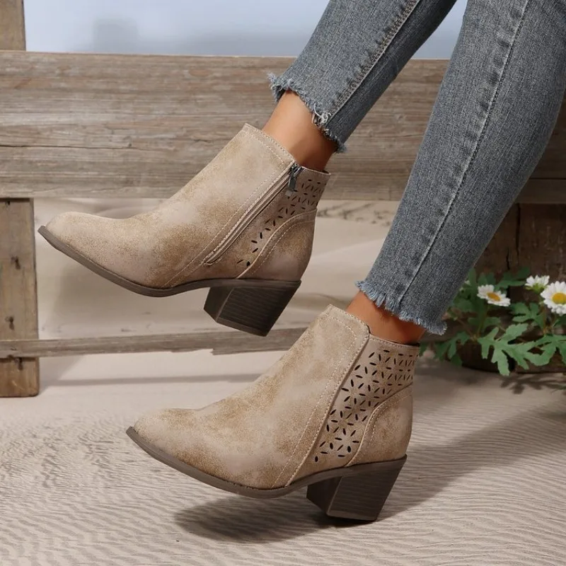 Botines de mujer con aberturas, estilo retro, tacón de bloque hueco, cierre lateral, botas cortas estilo western, moda vintage, zapatos casuales para damas.