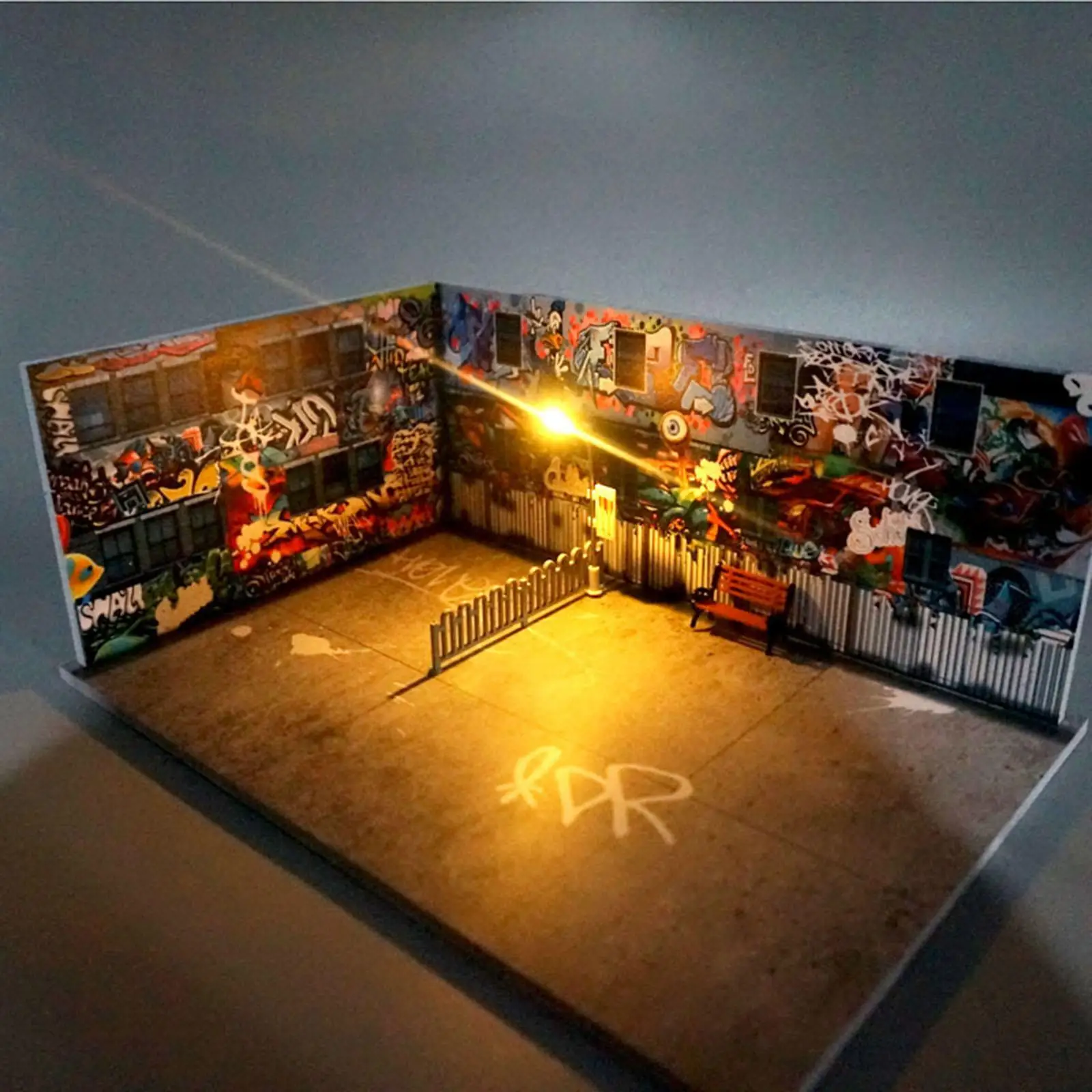 Graffiti Art Parking Lot Diorama with Glowing Lights for Mini Car Model Storage and Gift Giving