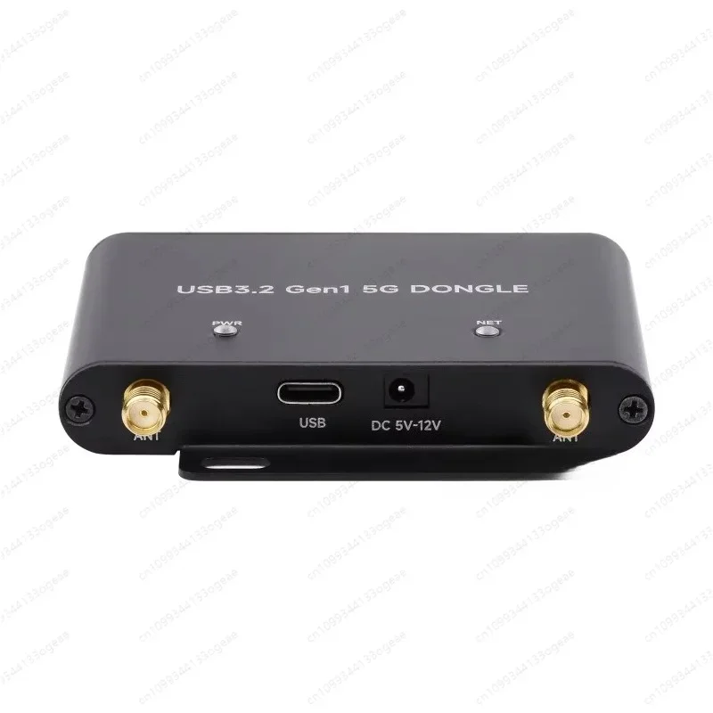 5G DONGLE Expansion Board, USB 3.2 Port, Aluminum Alloy Case, Quad Antennas, Onboard M.2 Key B Interface, Options for 5G Module