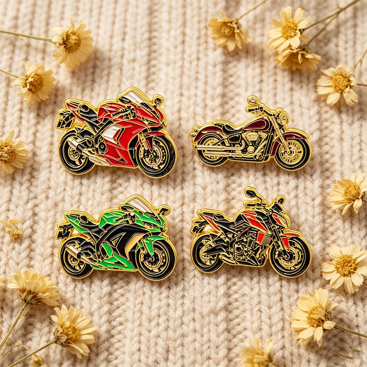 4-teiliges Set Sport-Motorrad Emaille-Pin Vintage Coole Fahrzeug-Brosche Anstecknadeln Abzeichen für Rucksack Zubehör Schmuck Geschenke – Detail 2