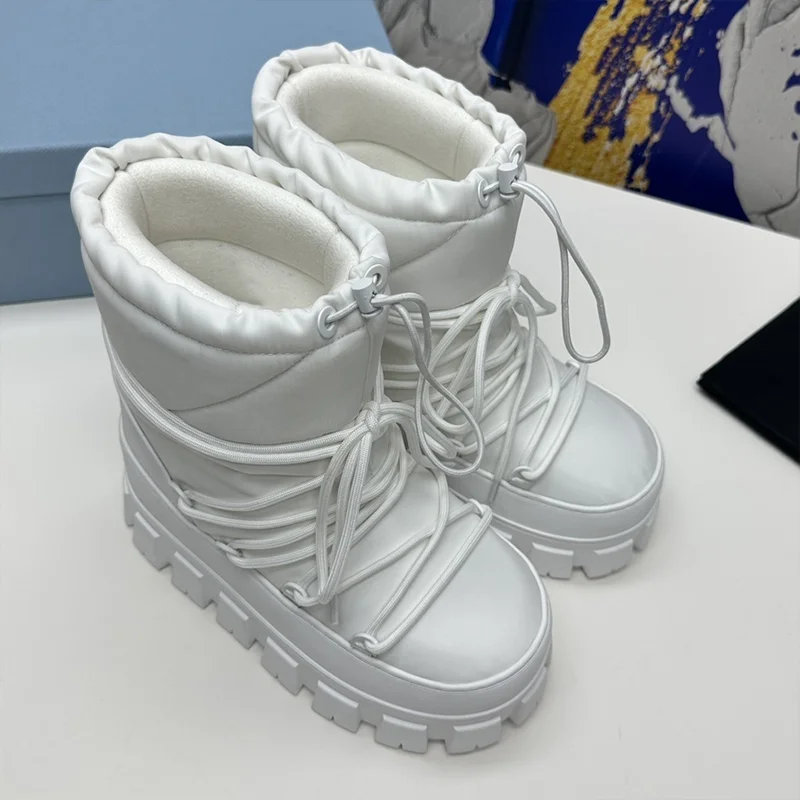 

High quality winter new-style women's thick-soled calf-length boots with adjustable laces and stretchiness 25111107