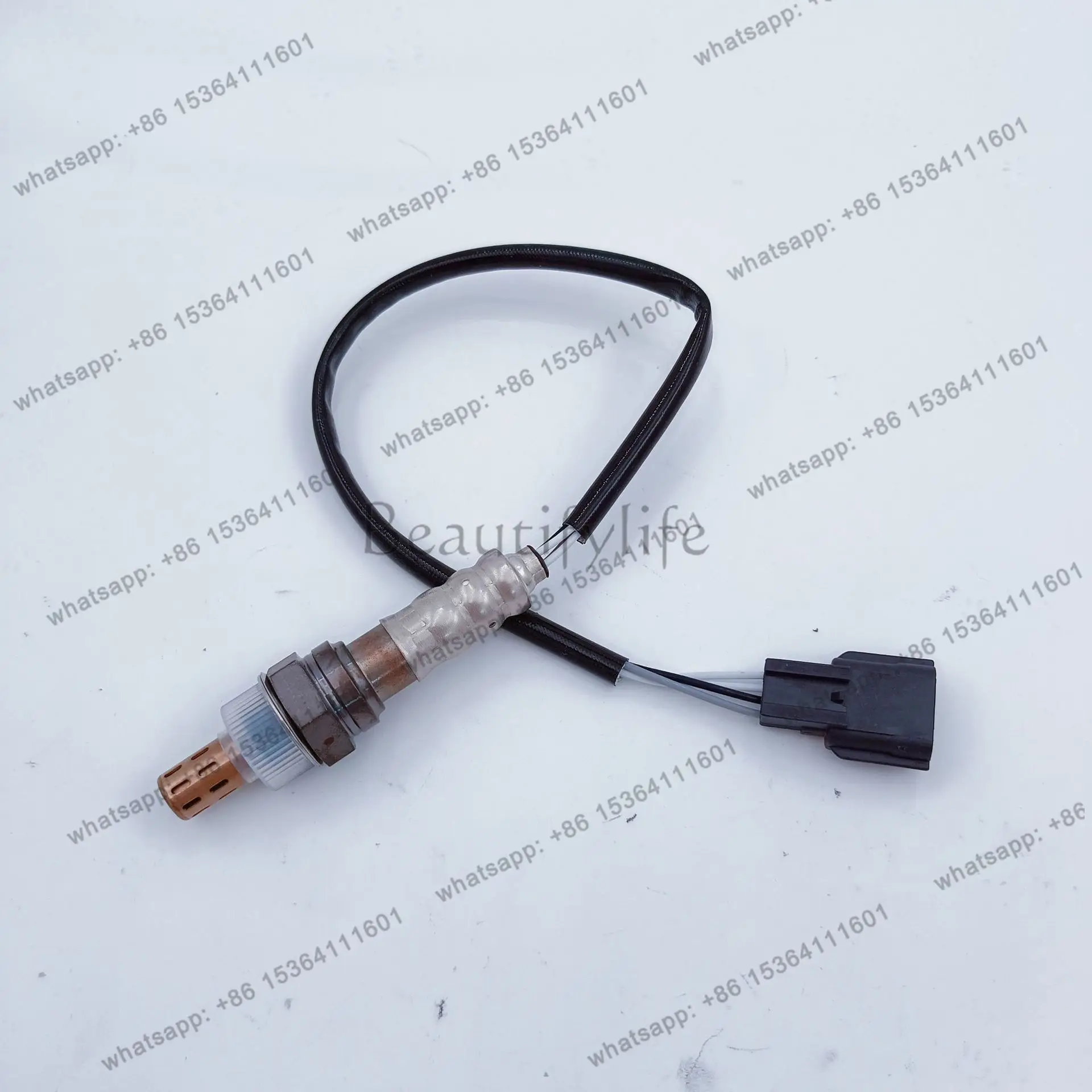 XX.250-241105 O2 oxygen sensor, new for automotive parts