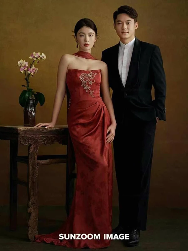 

New Chinese Style Wedding Dress Lace Embroidery Photography Studio Theme Clothing Inner Scene Morning Robe Women's Fashion