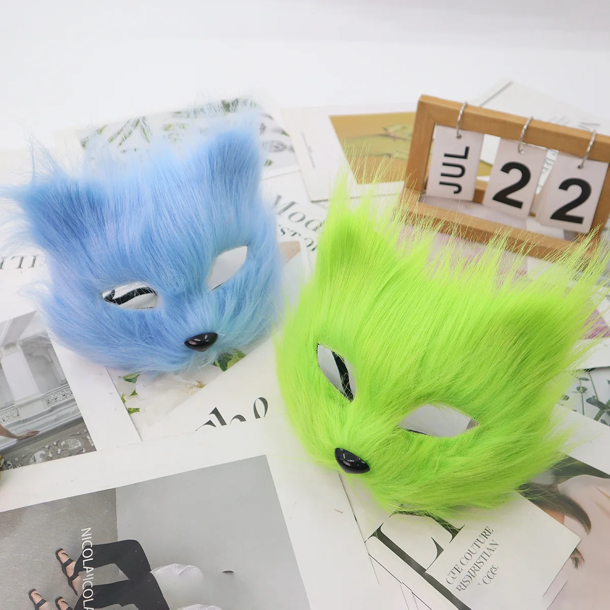 Halloween Cosplay Half Face Fire Cat Mask Simulation Fluffy Fox Costume Party Costume Props Party Fun Cosplay Mask Props