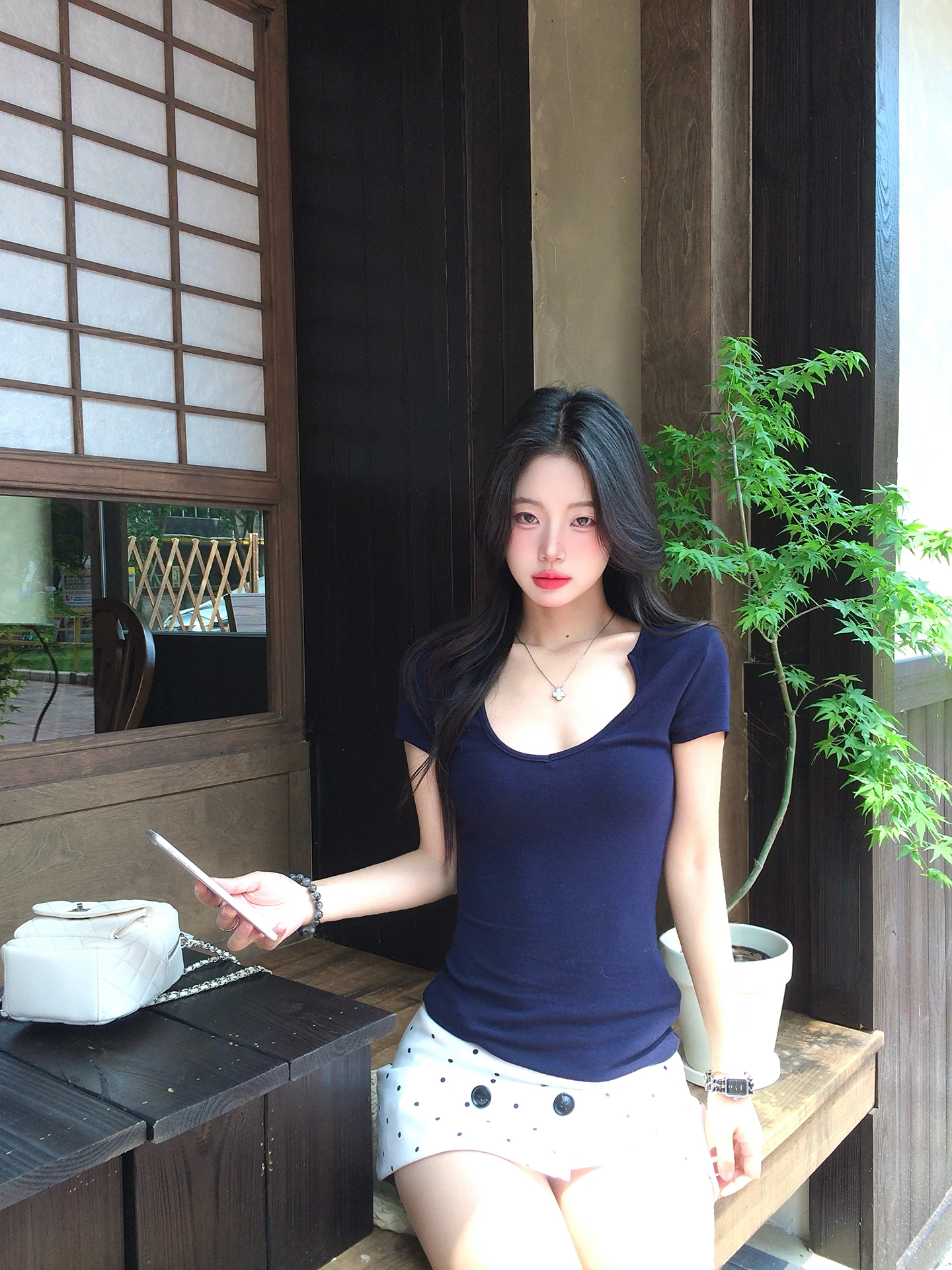 

Женская летняя футболка Slim Fit с широким воротником, укороченная, с эффектом утяжки, универсальная базовая модель с коротким рукавом, подчеркивающая талию