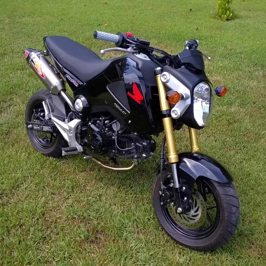

Motorcycle Carbon Fibre Front Fender Grom Msx125 SF 2013-2016 Fairings Kit Parts Made of high quality ABS plastic material