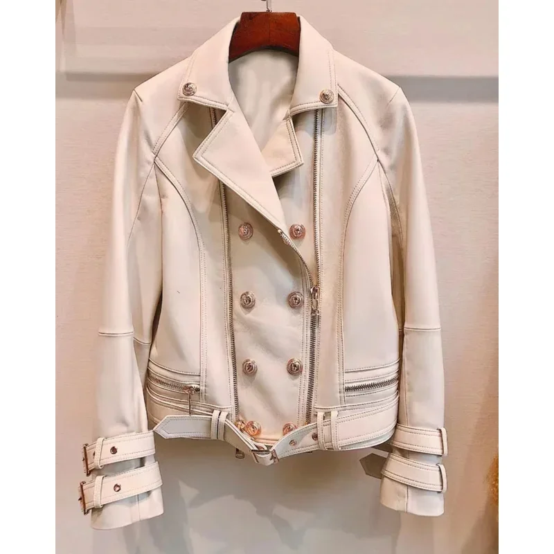 

Women Coat Spring 2025 New Fashion Locomotive Model Short Length Turn-Down Collar Double Breasted Lion Head Button High Quality