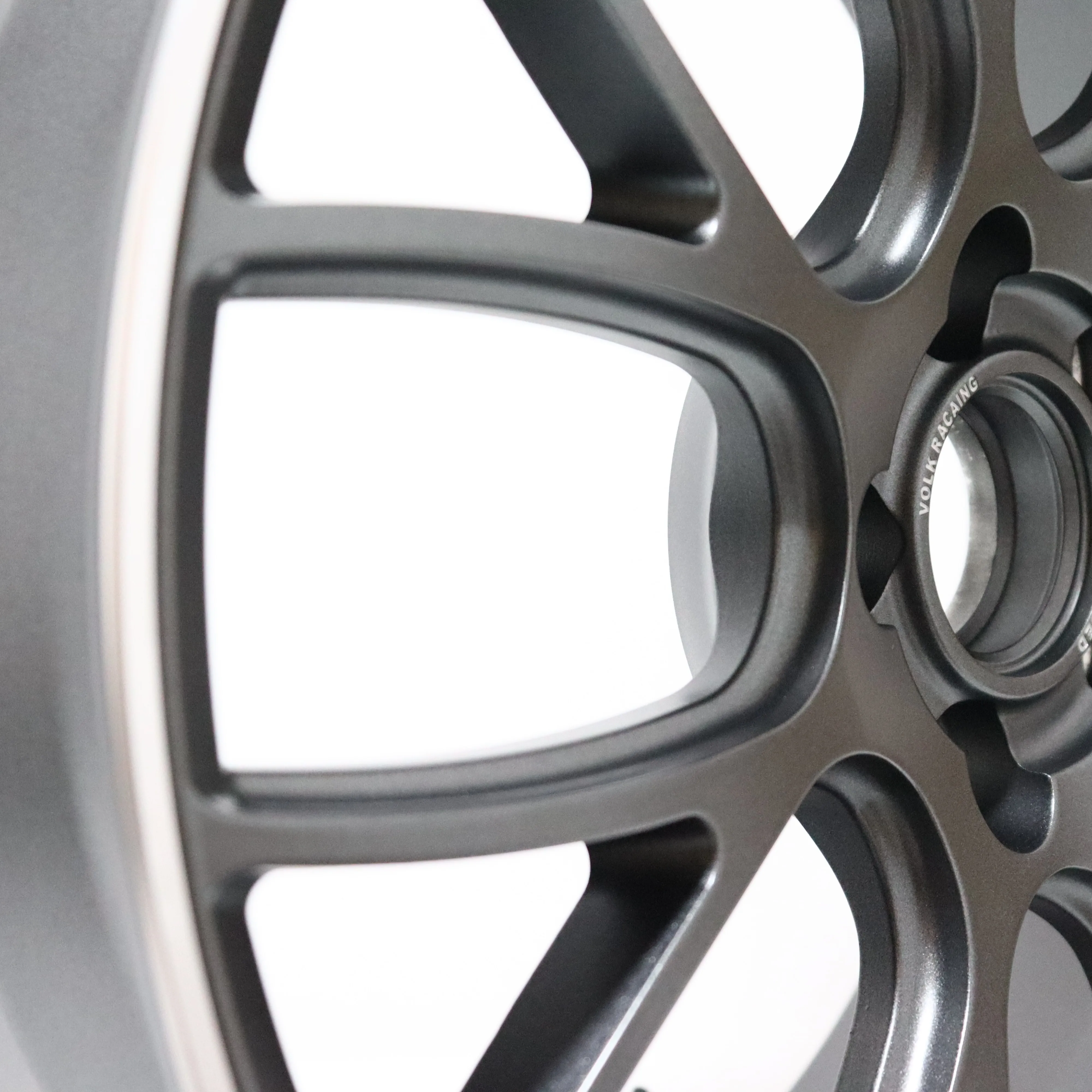 إطارات عجلات مزورة مخصصة G16 تصميم 19 20 21 22 23 بوصة 5*120 72.6 5*112 66.6 لسلسلة BMW 3 4 5 6 7 8