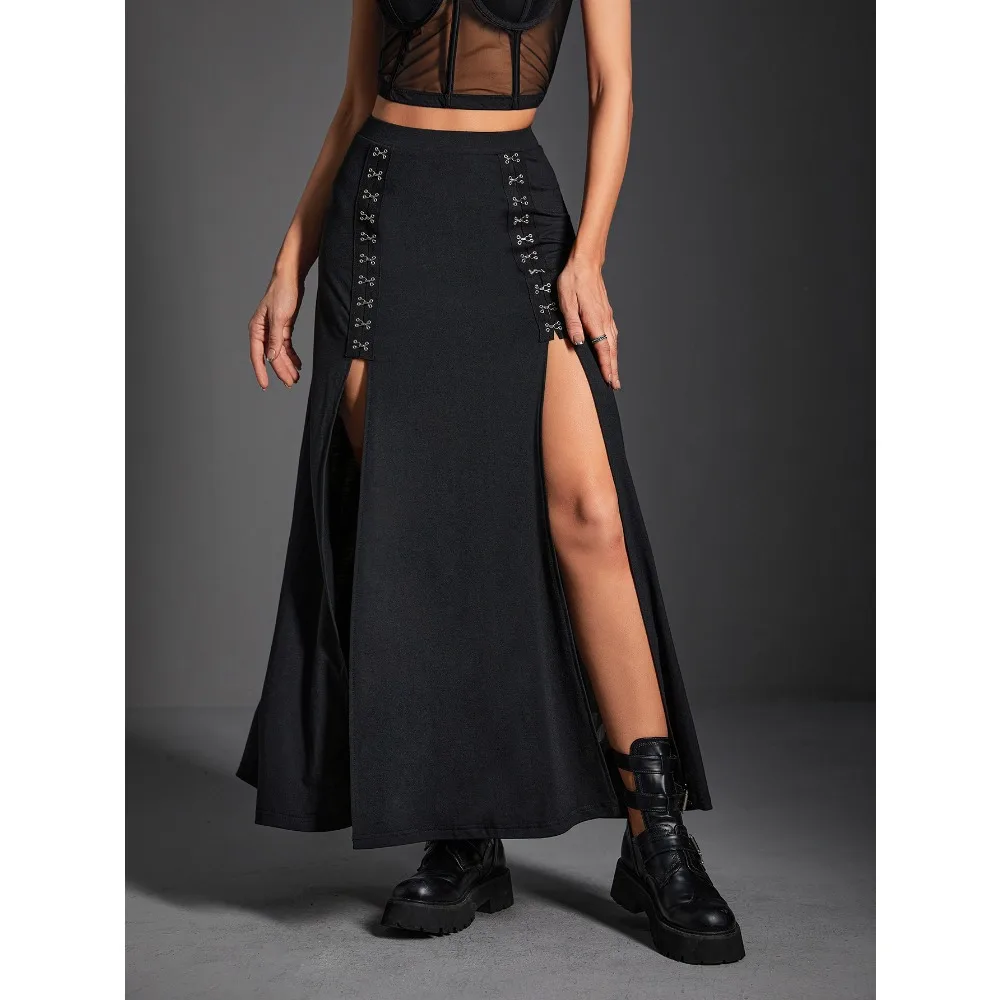 تنورة كلاسيكية داكنة قوطية للخريف/الشتاء للنساء - فتحة جانبية مثيرة مع لمسات معدنية، مثالية للحفلات ذات الطابع الشخصي