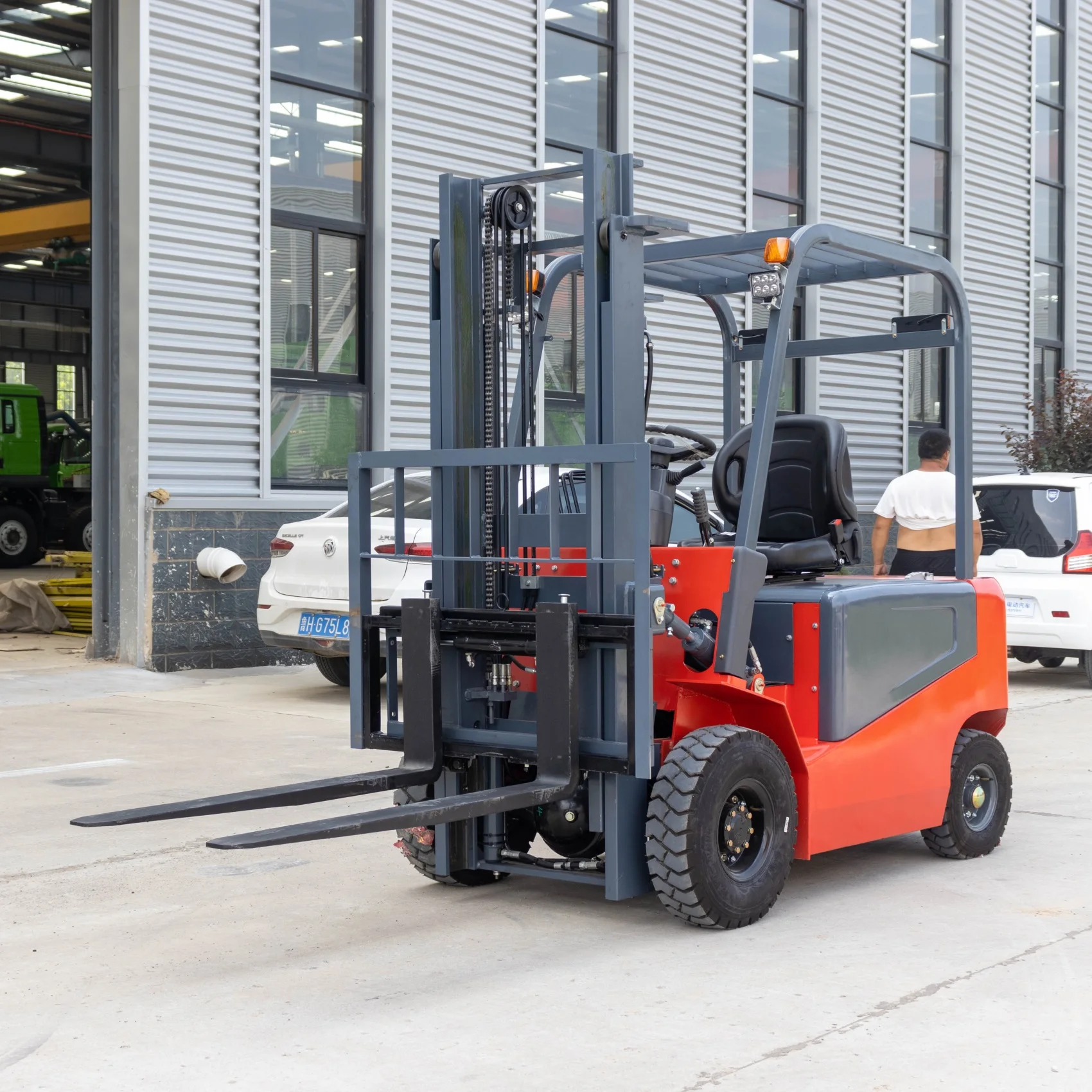 Merek kualitas tinggi 1,5ton 2,5 ton 3ton 3,5 ton Forklift listrik 48/80V simeshifter