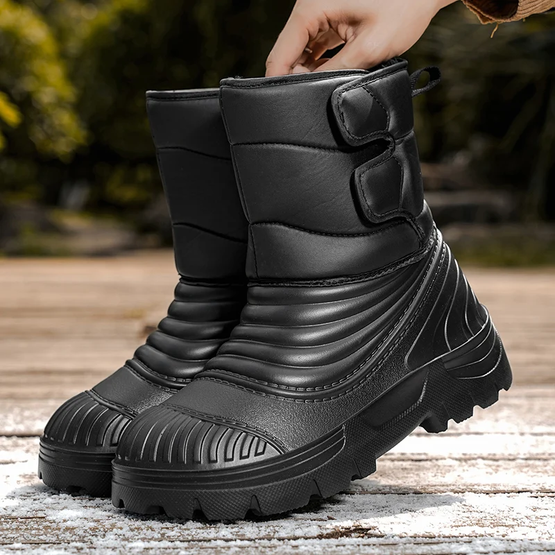 

2025 New Winter Casual Thick Bottom Fashion Trend High Top British Style Workwear Knight Snow Large Boots Men