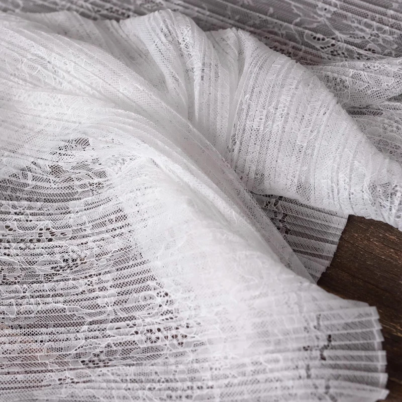 

Белое кружевное свадебное платье с цветочными элементами, тюлевые вставки, дизайнерское платье, материалы для рукоделия, декор для дома, фон для фотосессий