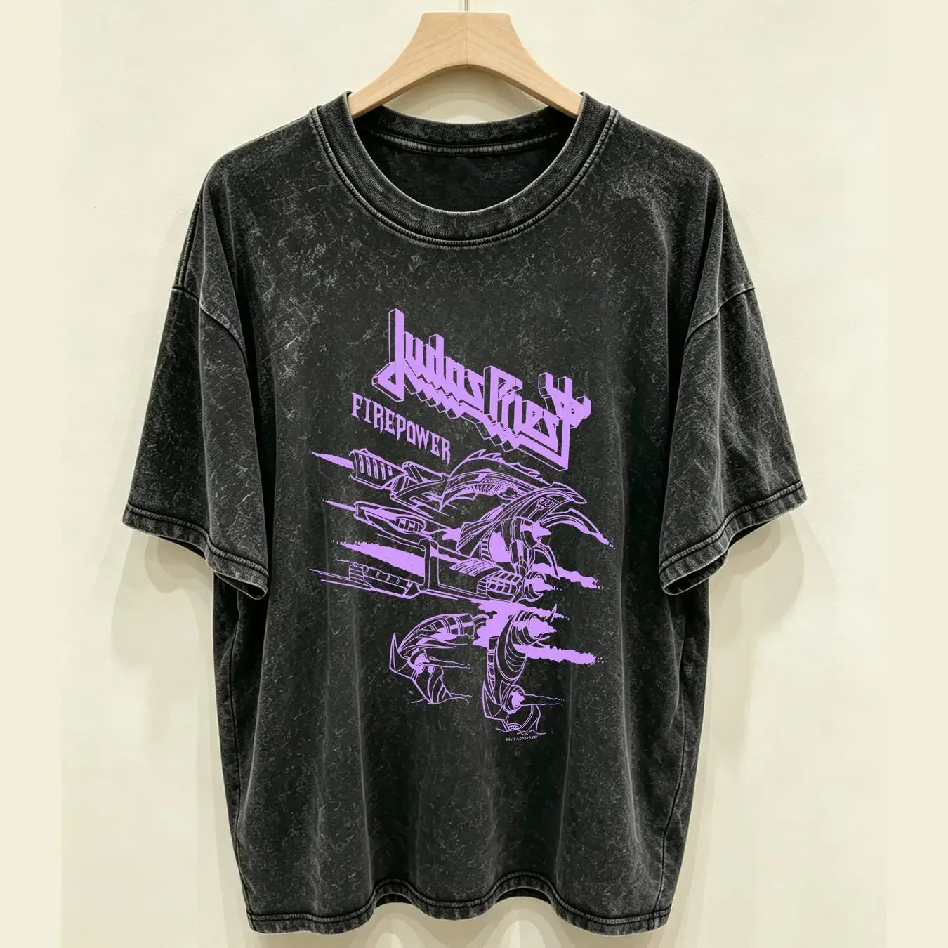 washed T Shirt judas priest purple line tee vintage Washed streetwear Versatile designer clothes graphic Top For Everyday Wear