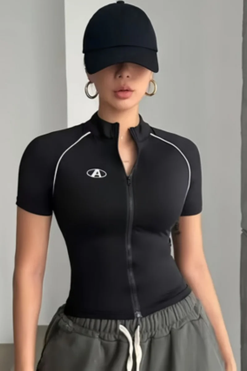 Ladies' fashionable sports style slim fit zipper short sleeved top