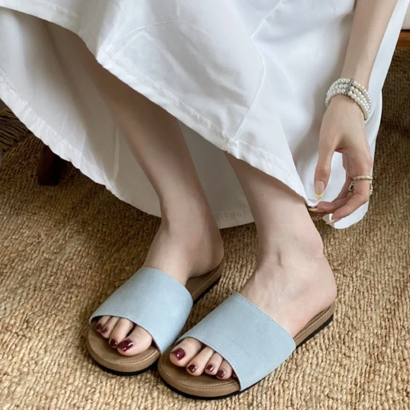 

Женские тапочки, простые и удобные, новинка лета 2024, уличные повседневные пляжные тапочки, женские сандалии большого размера, обувь