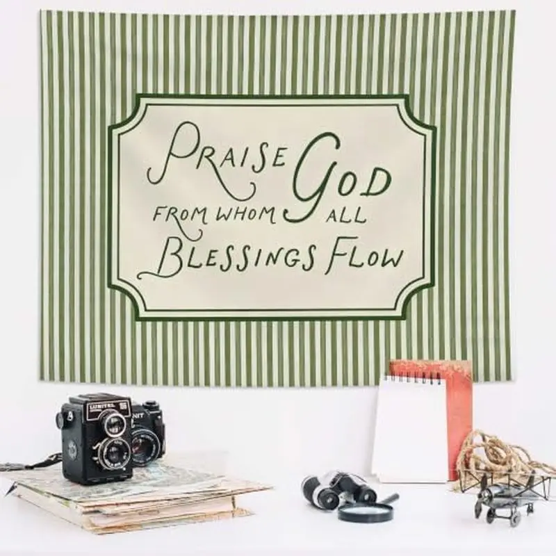 Retro Prayer Praise God Quote Tapestry Wall Hanging, Christian Wall Decor for Bedroom Dorm Home Decoration