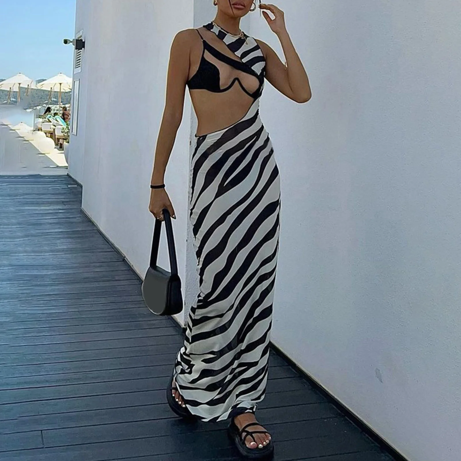 ผู้หญิงฤดูร้อนตาข่ายชุดชายหาดแขนกุดหนึ่งไหล่ Zebra พิมพ์ชุด Cutout ยาว