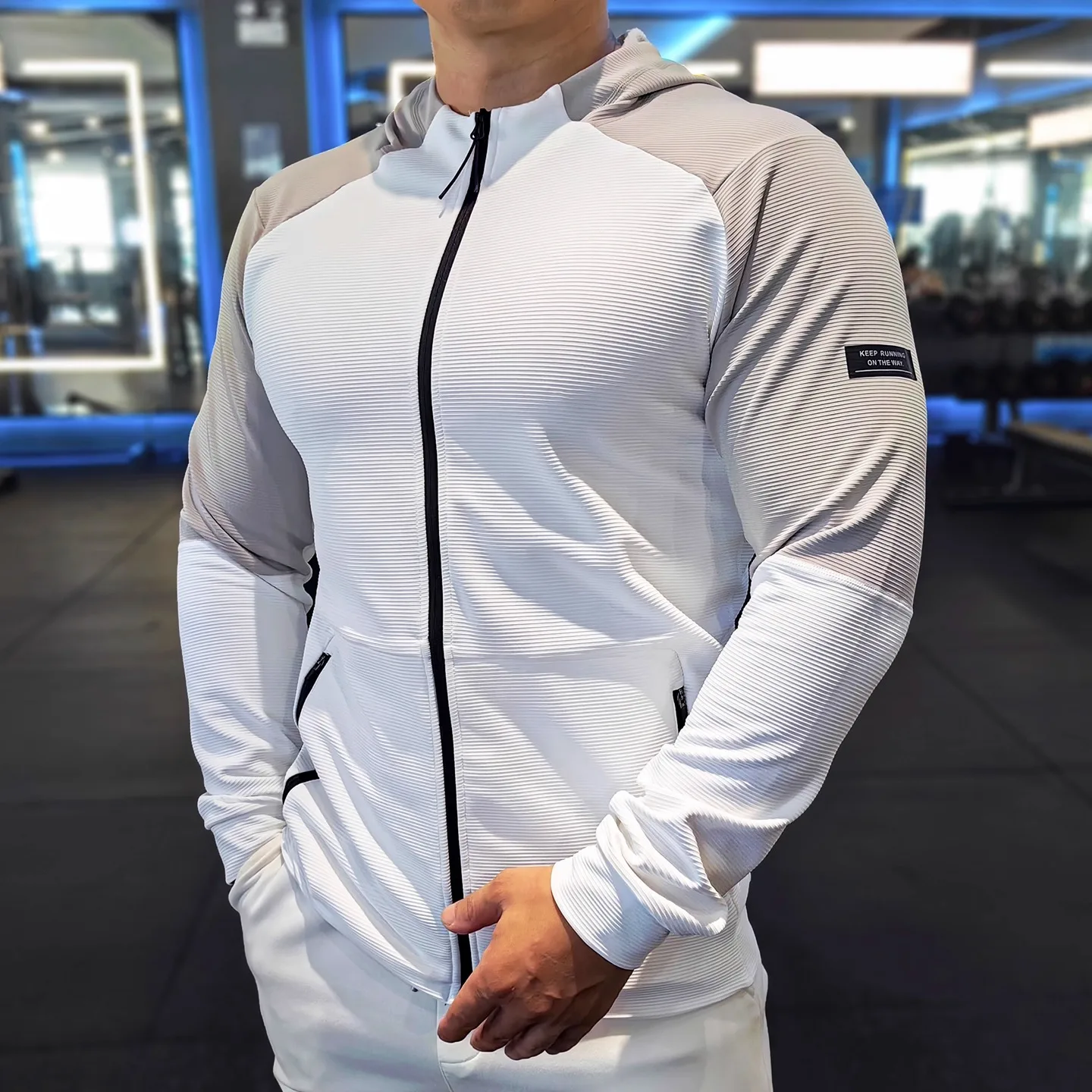 

Спортивная куртка для бега, мужская осенне-зимняя высокоэластичная дышащая контрастная одежда для тренажерного зала и фитнеса, уличная одежда на молнии с капюшоном