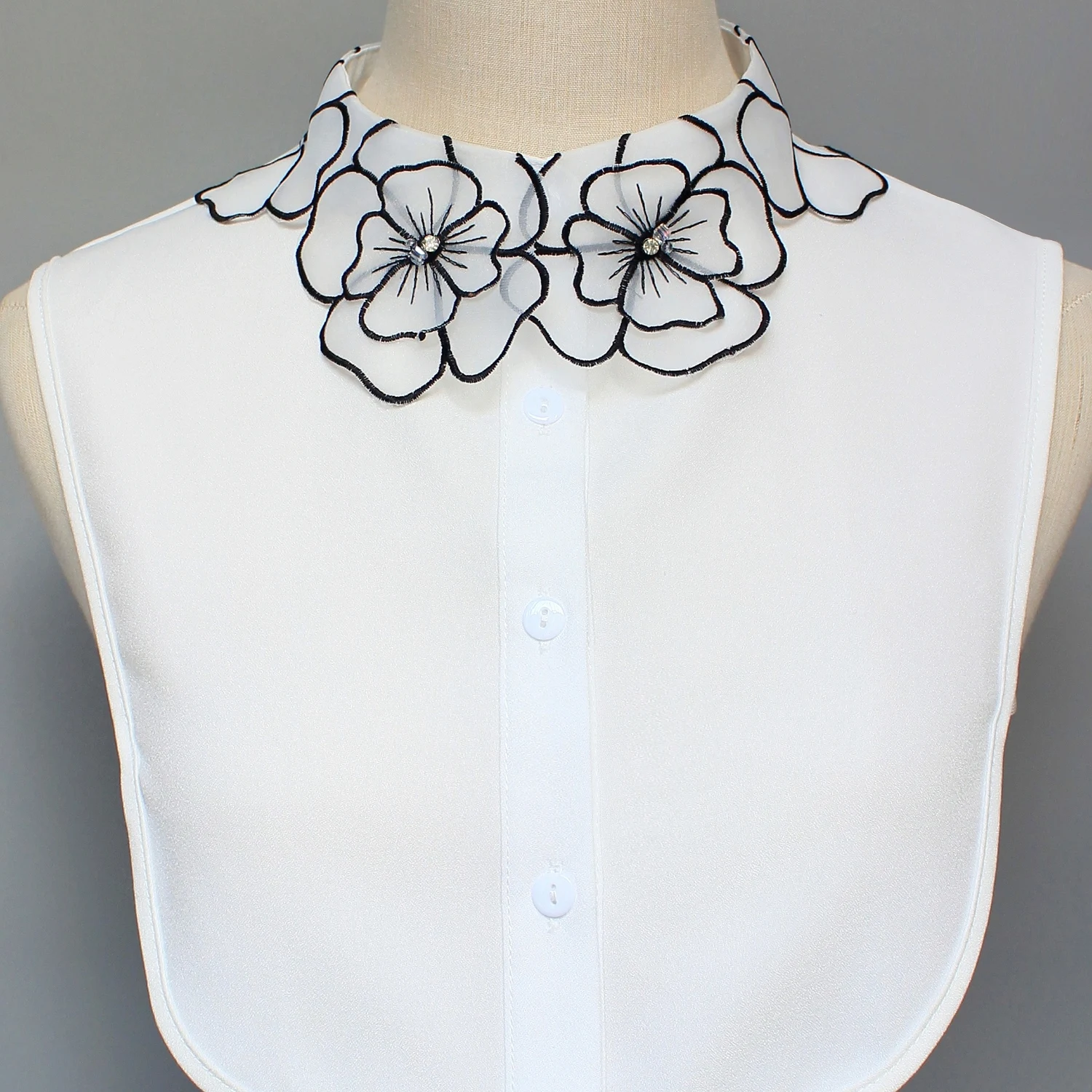 1 Stück abstraktes, besticktes Blumen-Kragenimitat, ein bestickter Kragen mit elegantem und charmantem Stil für Damen, Eye-Cat – Detail 2