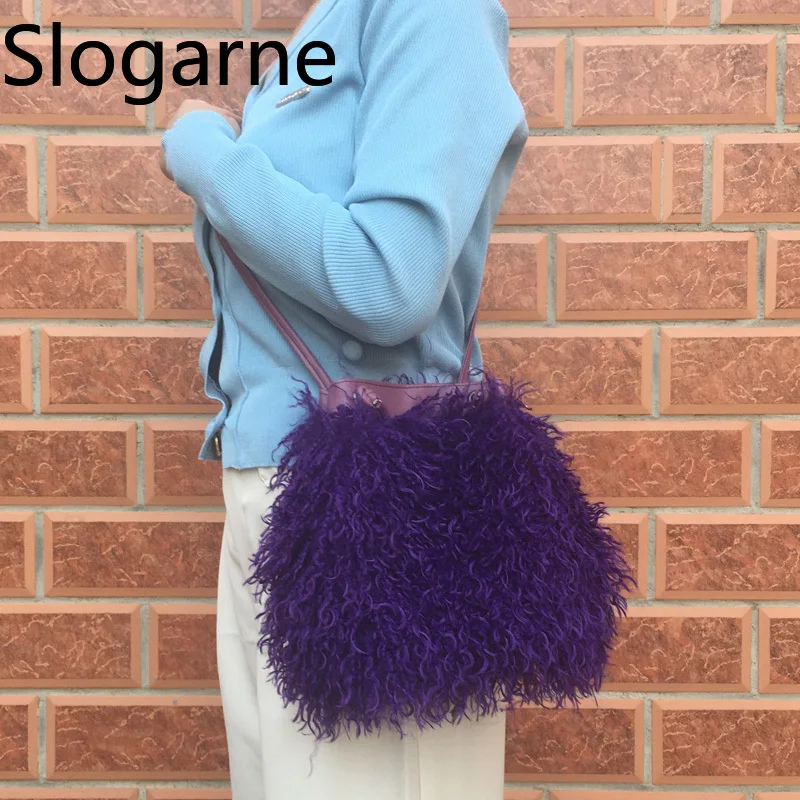 Fashion Long Fur Shoulder Bag Women's 2025 Faux Fur Handbag Girls Luxury Mongolian Sheep Furry Bags Purse Luxury Bag Waist Packs