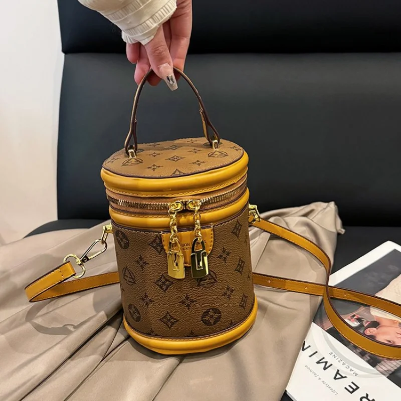 

Premium Quality Women's Crossbody Bag Luxury Leather Shoulder Handbag Designer Ladies Tote Elegant Messenger Bag Chic