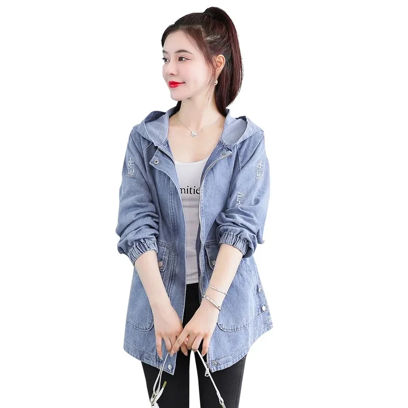 แจ็คเก็ตยีนส์สตรียาวฤดูใบไม้ผลิฤดูใบไม้ร่วงเกาหลีปักตัวอักษรอเนกประสงค์กางเกงยีนส์หญิงหลวมคลุมด้วยผ้าสบายๆคาวบอยท็อปส์