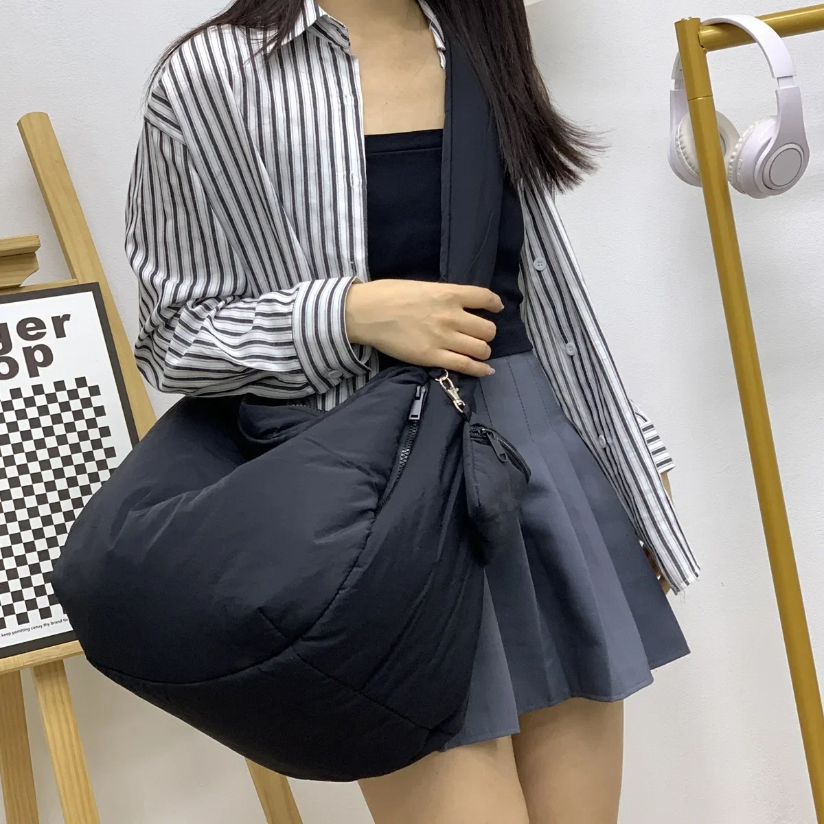 Overlarge Padded Hobos Tote Winter Cotton Quilted Shoulder Bag Nylon Down Space Crossbody Bags for Women Soft Warm Shopper Purse