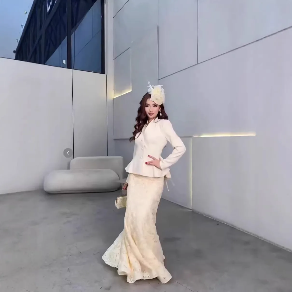 

Женский костюм с юбкой: пальто и длинная юбка, комплект из 2 предметов, жакет с V-образным вырезом, однобортный, с цветочным кружевом, А-силуэт, весенние наряды для вечеринок