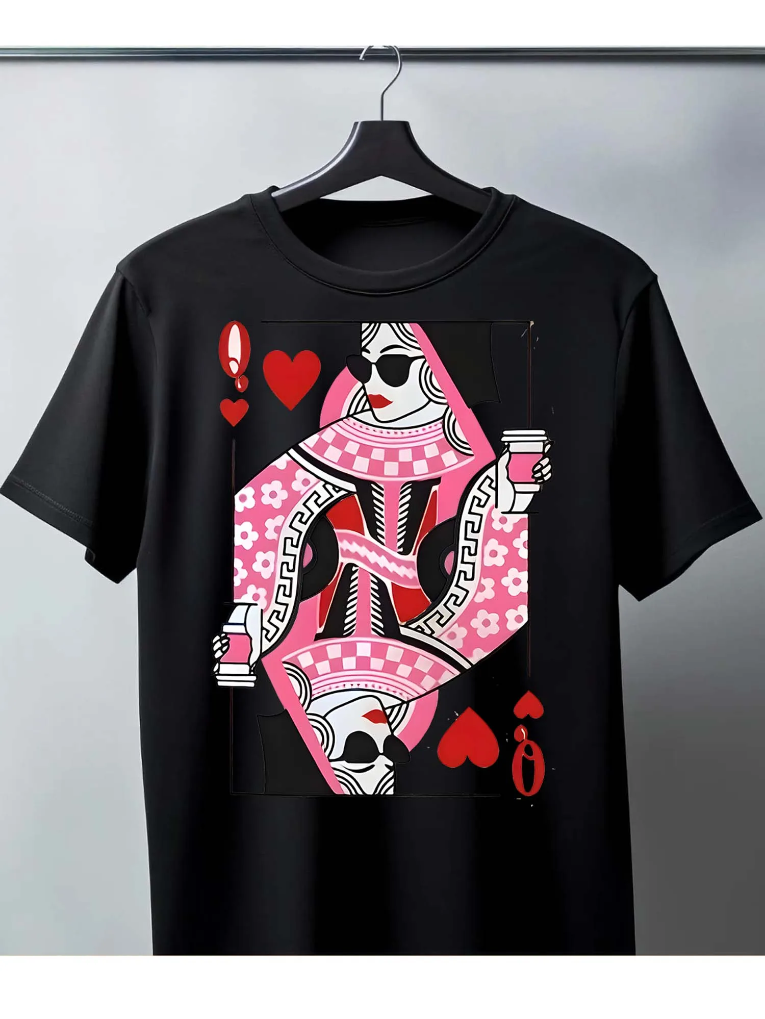 

Queen of Hearts Modern Playing Card Graphic Tee Men Casual Short Sleeve Cotton Crew Neck T-Shirt