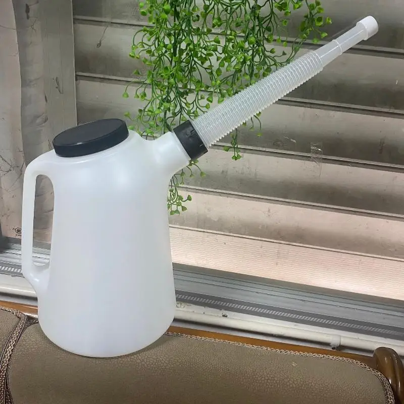 1.2L To 5L Oil Pot Measuring Jug Dispenser Storage Can With Scale Pouring Lid Cap For Automotive Garage