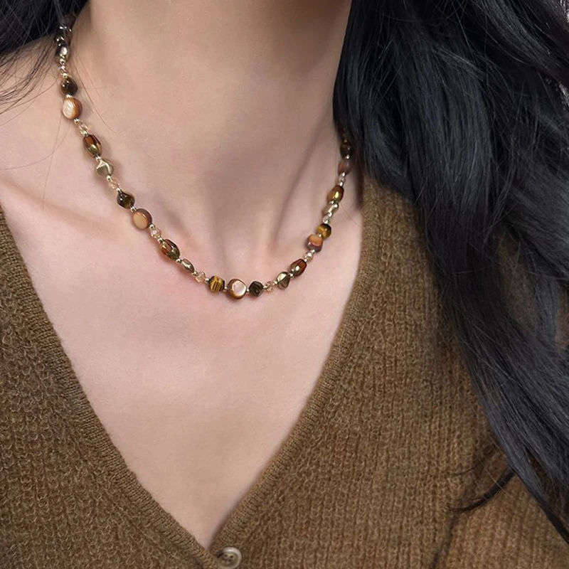 Vintage-Halskette mit braunem, natürlichem Tigeraugenstein für Damen, trendige, handgefertigte Perlenkette, Schmuckgeschenk. – Detail 1